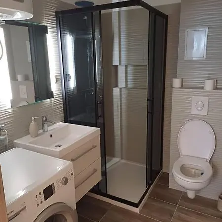 Central Vita Apartment